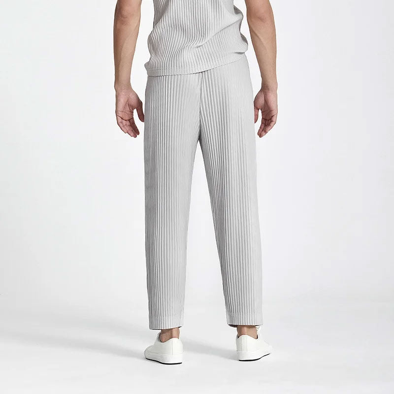 Men’s Loose Ice-Silk Pleated Trousers