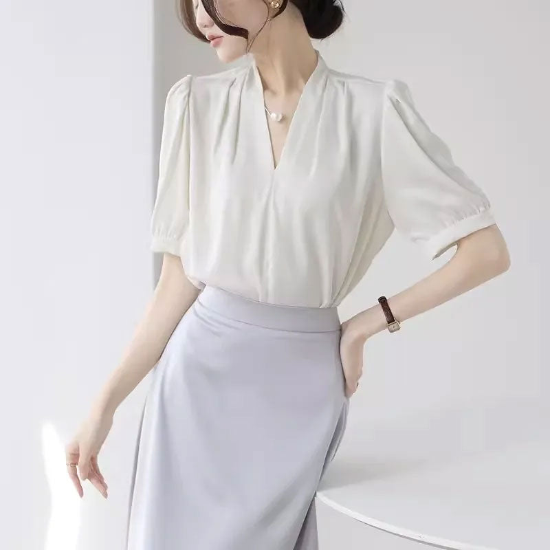Women’s V-Neck Short-Sleeve Blouse