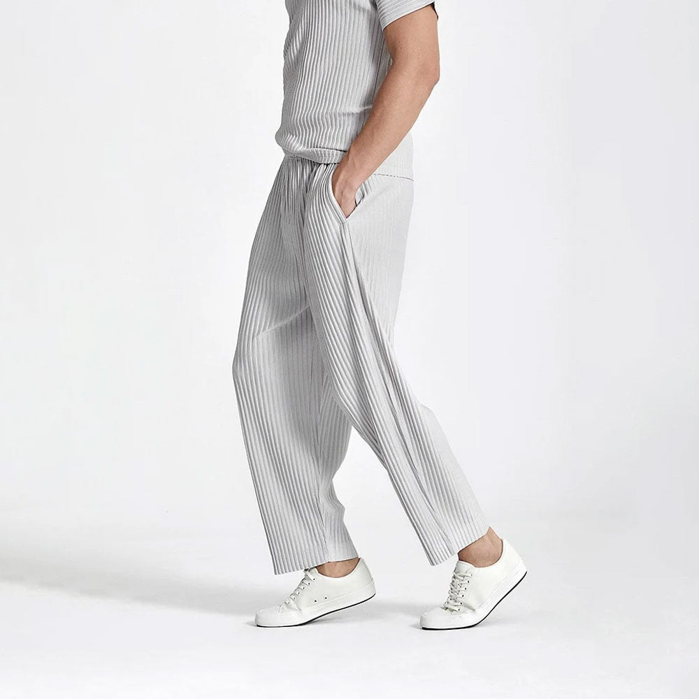 Men’s Loose Ice-Silk Pleated Trousers